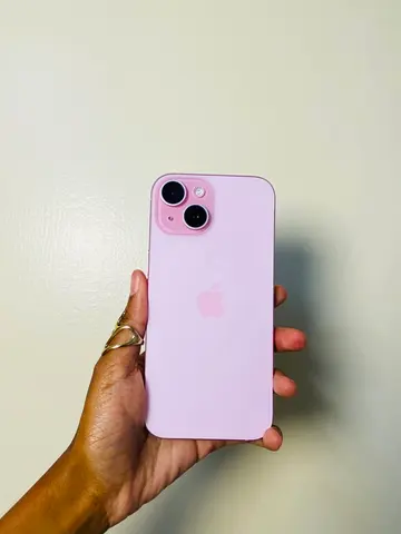 Apple iPhone 15