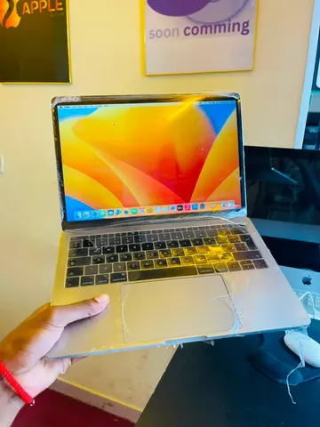 Apple MacBook Pro 13" (2017)