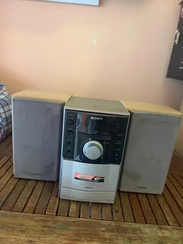 Sony CMT-EH10 Micro Hi-Fi System